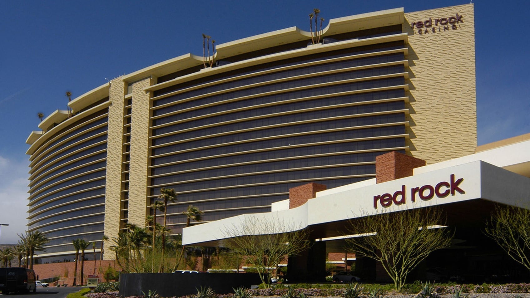 Red Rock Casino Ordered to Recognize Culinary Union After Court Ruling