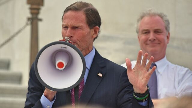 Senator Blumenthal Demands Answers from Polymarket on Insider Trading