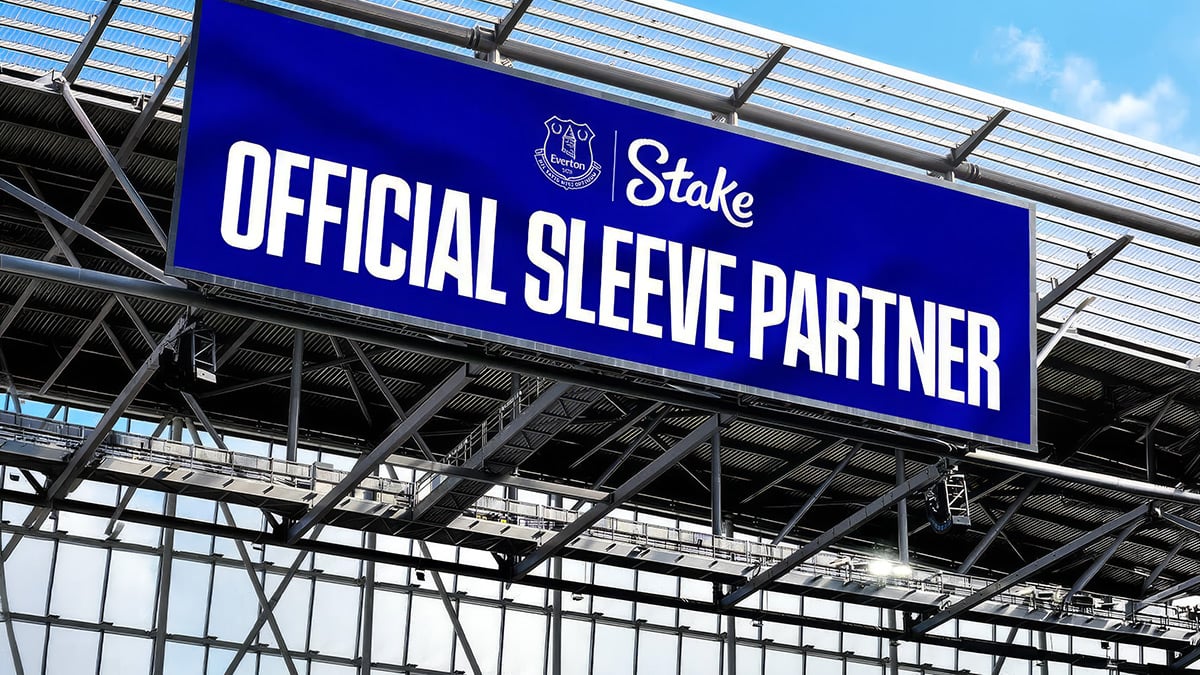 Everton FC подписал соглашение с Stake как официальный спонсор рукава