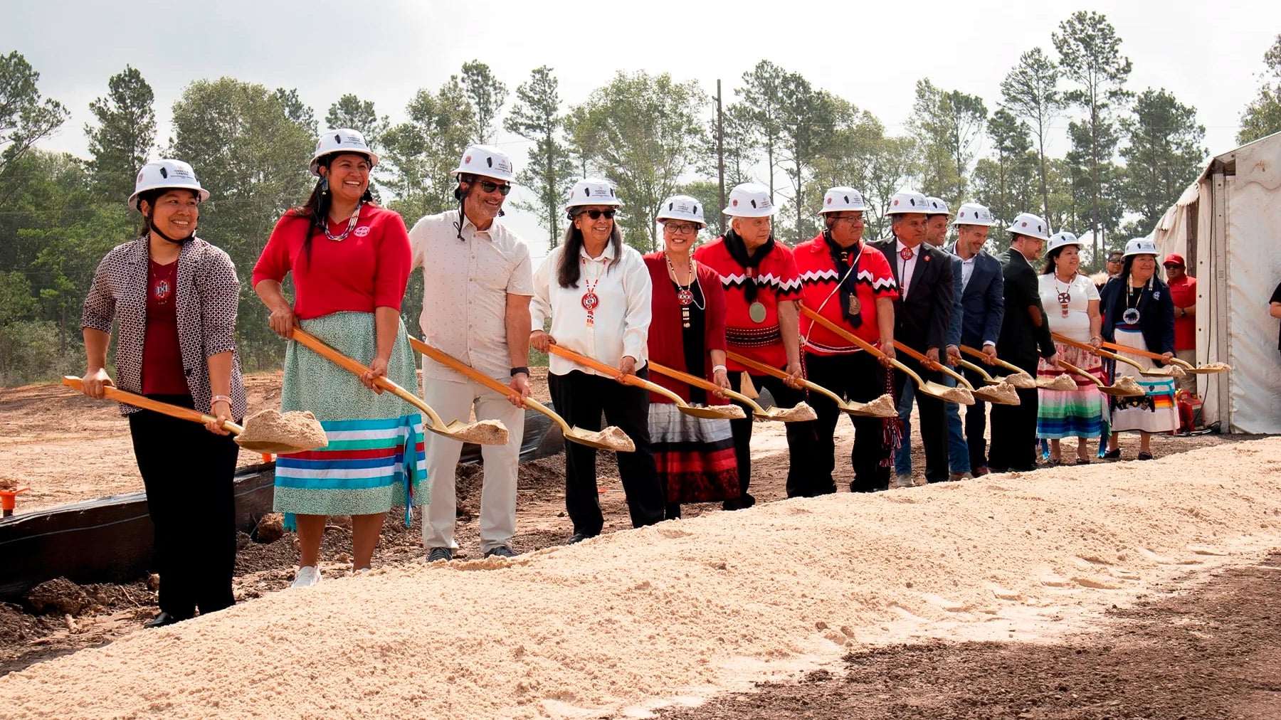 Alabama-Coushatta Kabilesi, Texas'ta Naskila Casino Resort'u Başlattı