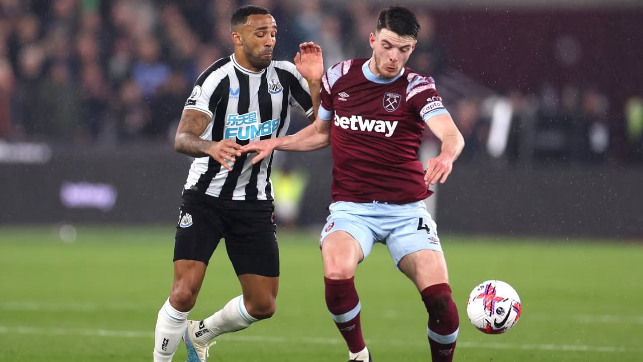 Premier Lig, Kumar Sponsorluklarında £80M Kayba Hazırlanıyor