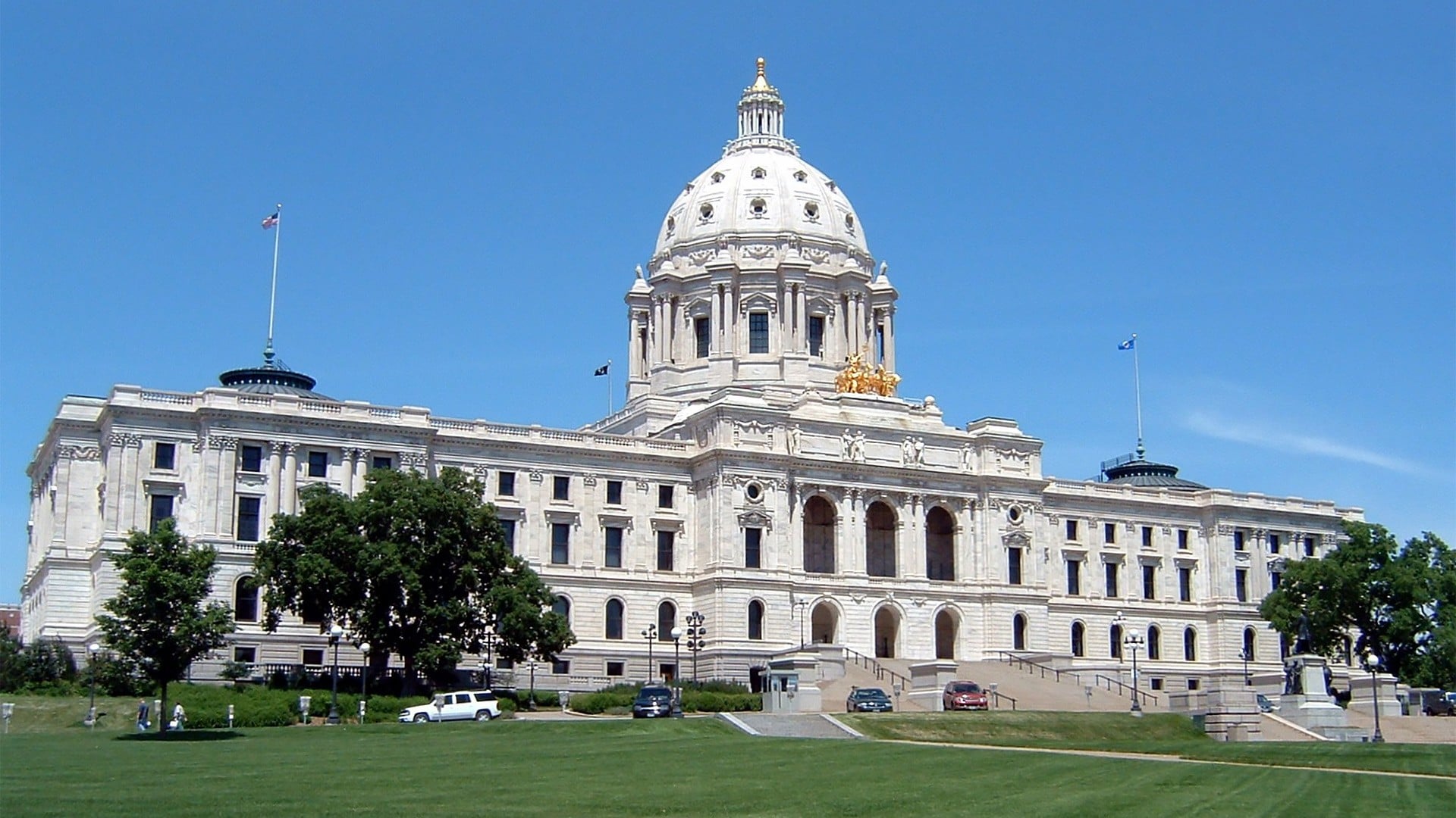 Minnesota Bans Prediction Markets, CFTC Files Lawsuit