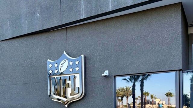 NFL, Cardinals Yöneticisini Bahis İhlalleri Nedeniyle Süspansiyonladı