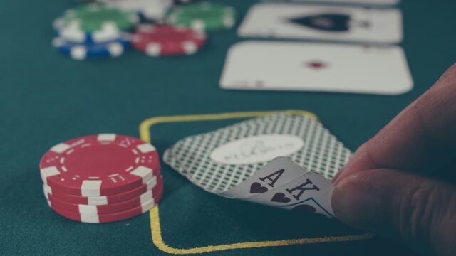 DraftKings Присоединился к Многоштатной Онлайн Покерной Сети Мичигана