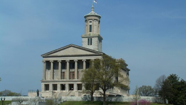 Legislative Deadlines and NBA Playoffs Shape U.S. Gambling Scene