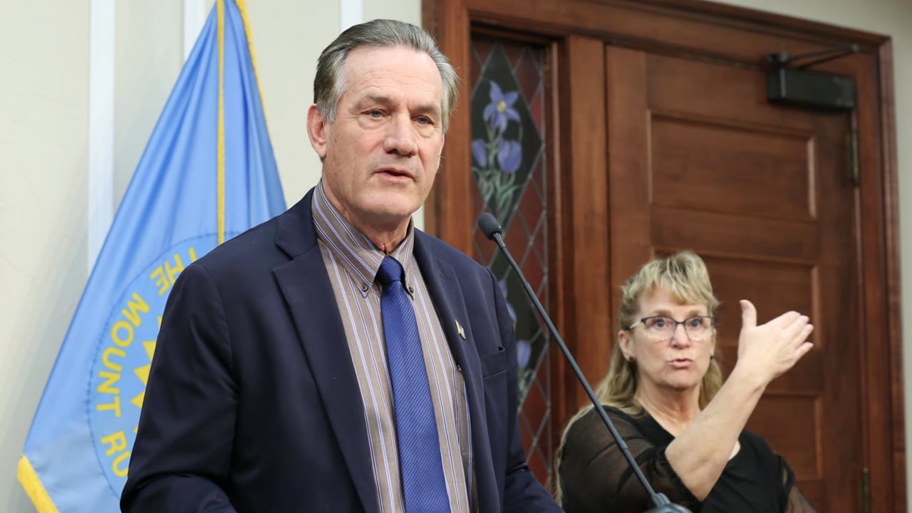 Güney Dakota Valisi Ekonomik Büyümeyi Destekleyen Yasaları İmzaladı