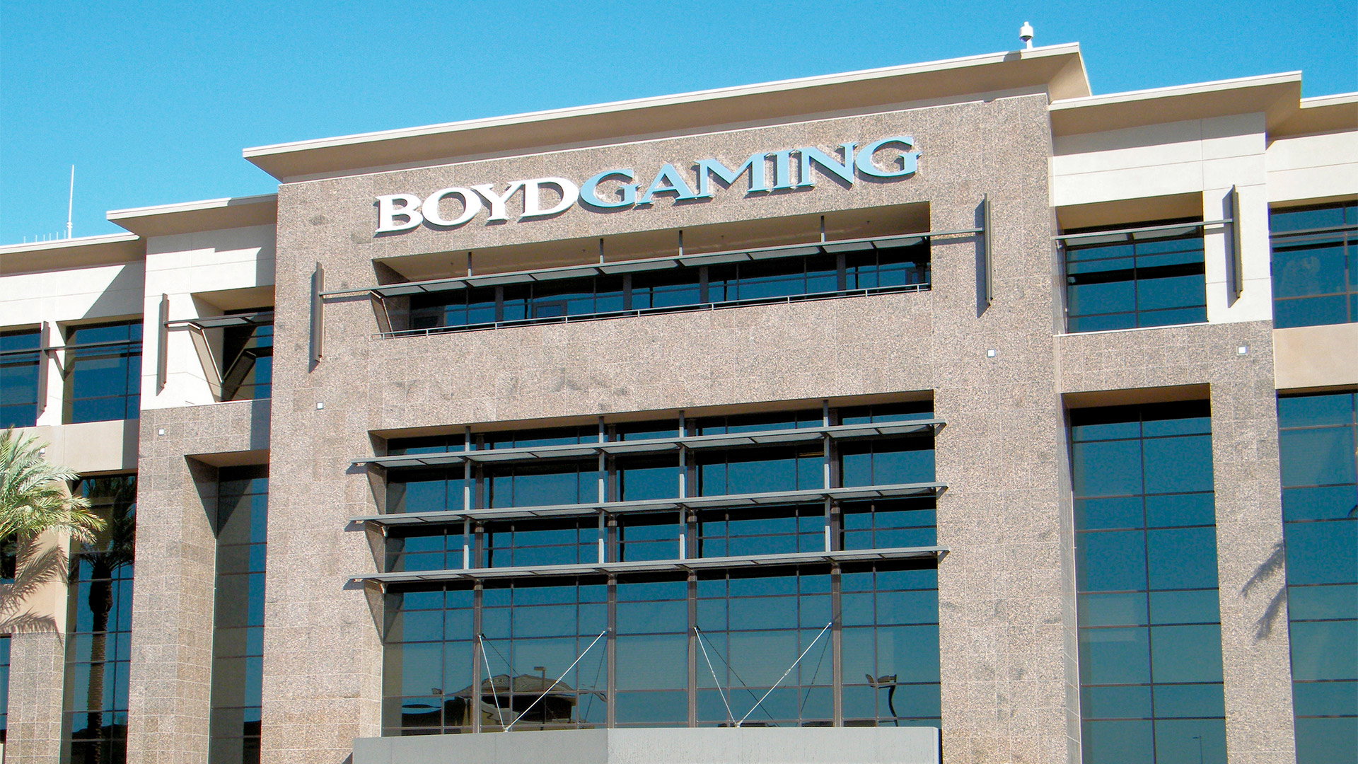 Boyd Gaming İkinci Çeyrek Gelirini Sabit Tutarken Kar Düşüyor