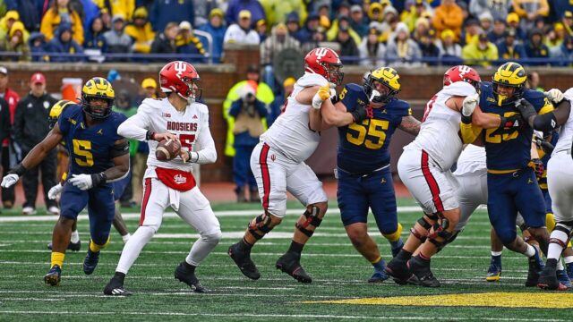 Teksas Hakimi NCAA'nın Texas Tech QB'sini Yasaklamasını Engelledi