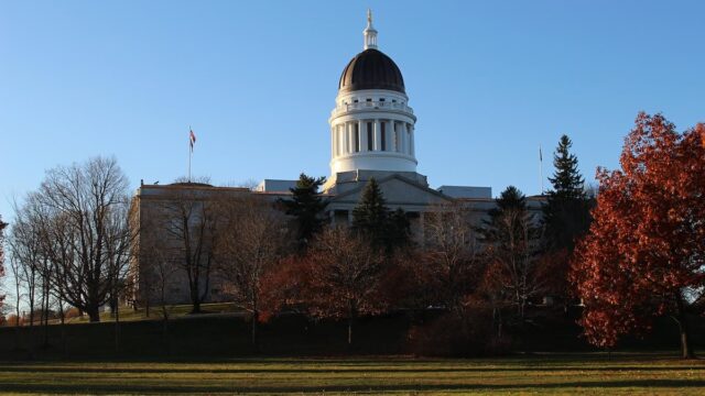 Maine Bans Sweepstakes Casinos, Joining Indiana in 2026