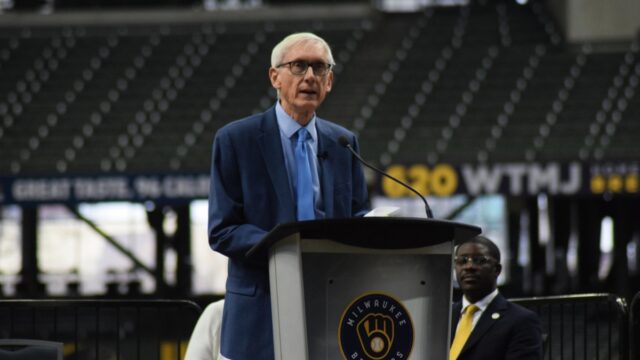 Wisconsin Sports Betting Bill Faces Governor's Scrutiny